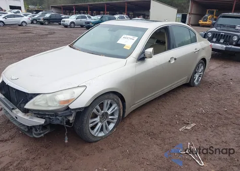 2009 Hyundai Genesis 3.8 z USA, uszkodzony, nr VIN KMHGC46E39U026514